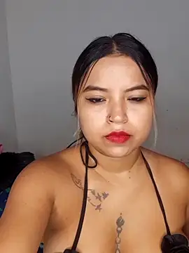 Emily Lit online show from 10/16/25, 01:52