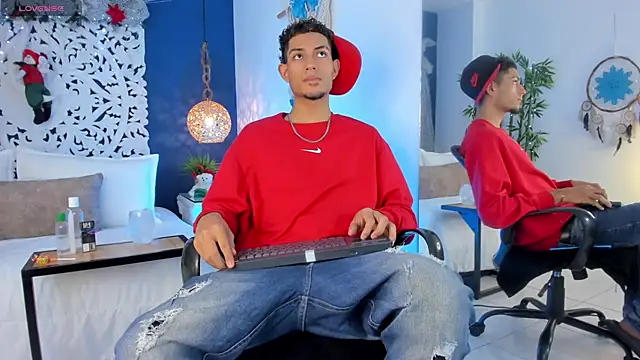 Adonis WB online show from 12/16/25, 03:55