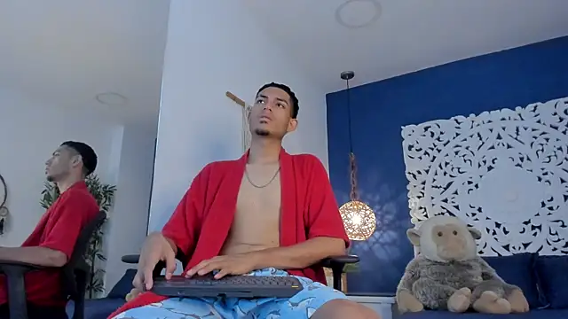 Adonis WB online show from 09/18/25, 09:29