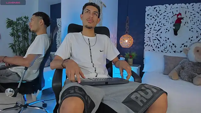 Adonis WB online show from 11/21/25, 10:09