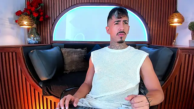 Donovan Desmond online show from 03/23/26, 07:25