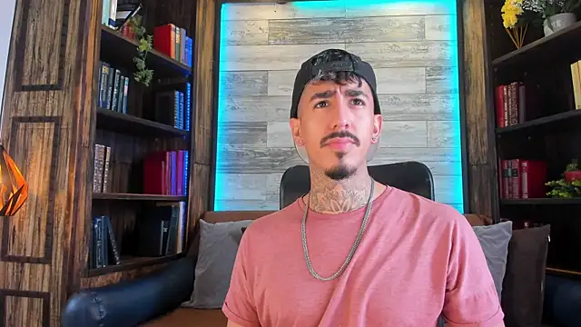 Donovan Desmond online show from 11/19/25, 07:36