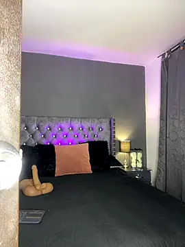 sofii escobar online show from 11/22/25, 05:50