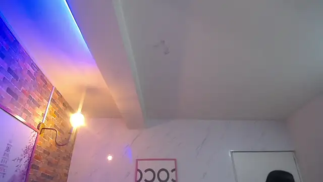 Snapshot of dania_b_ chatting on 09/09/25, 08:07 dania b online show from 09/09/25, 08:07