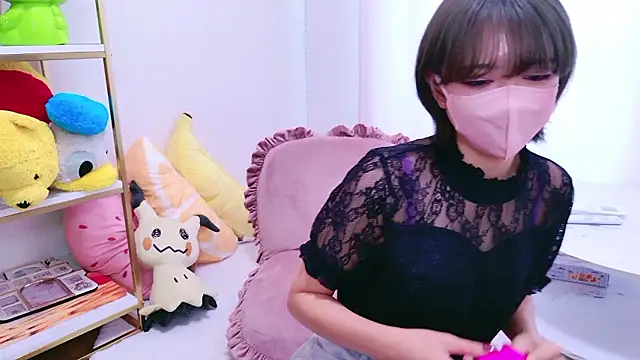 Azusa DoMybest online show from 11/03/25, 03:23