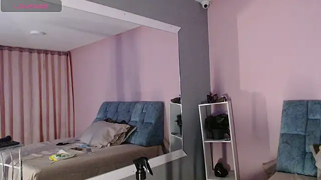 Camila Russoo online show from 02/28/26, 11:43