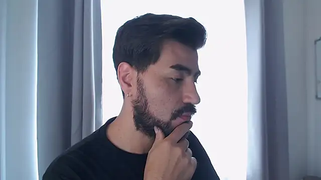 Snapshot of ThomassBrooks chatting on 03/30/26, 04:41 ThomassBrooks online show from 03/30/26, 04:41