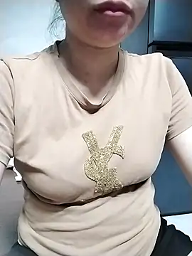 Mie rose online show from 04/14/26, 02:22