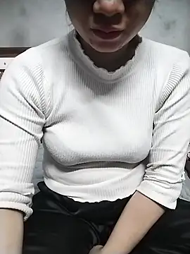 Mie rose online show from 11/04/25, 01:09