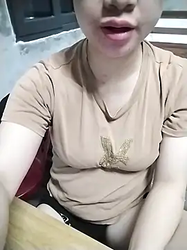 Mie rose online show from 04/06/26, 12:50