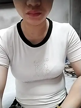 Mie rose online show from 04/04/26, 11:11