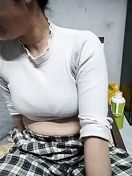 Mie rose online show from 12/04/25, 02:21