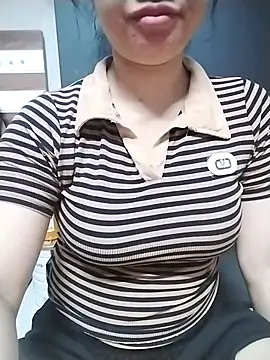 Mie rose online show from 04/18/26, 01:35