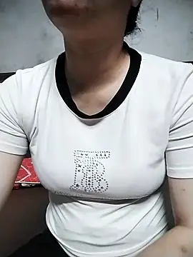 Mie rose online show from 03/25/26, 01:43