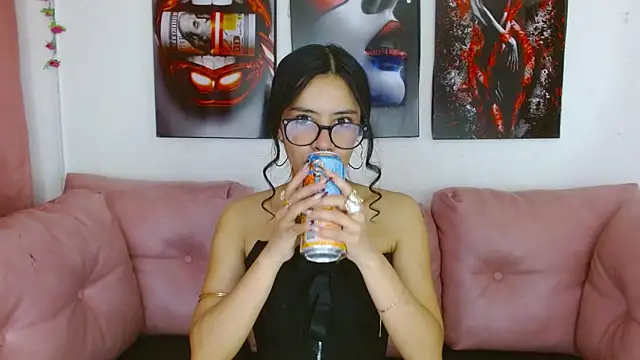 Miahotcs1 online show from 04/14/26, 04:01