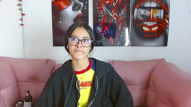 Miahotcs1 online show from 03/26/26, 03:32
