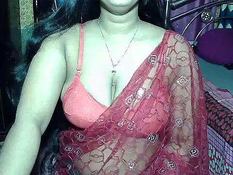 Snapshot of Hot-Hot chatting on 02/13/26, 03:50 Hot-Hot online show from 02/13/26, 03:50