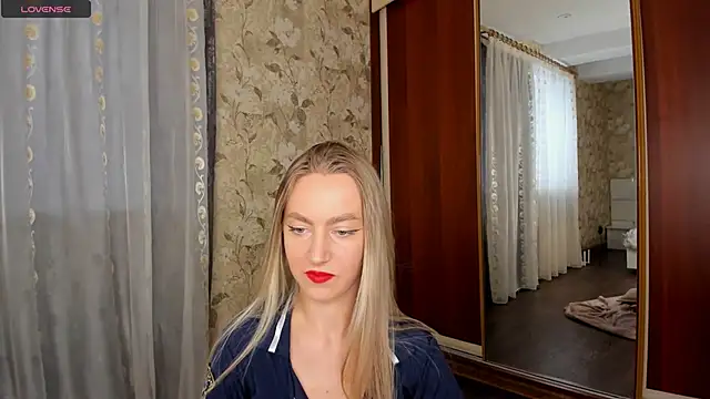 mishapallmer online show from 11/22/25, 08:46