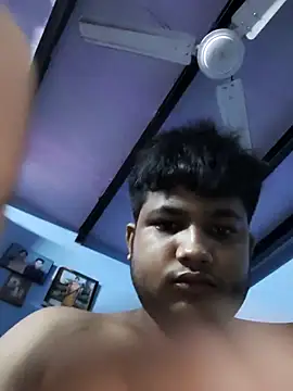 Snapshot of WorthyGyro88 chatting on 09/19/25, 02:59 WorthyGyro88 online show from 09/19/25, 02:59