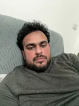 Snapshot of Rodrigopraba chatting on 04/01/26, 04:58 Rodrigopraba online show from 04/01/26, 04:58