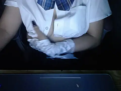 ahoa Tk online show from 09/28/25, 07:54