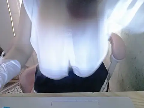 ahoa Tk online show from 10/21/25, 04:12