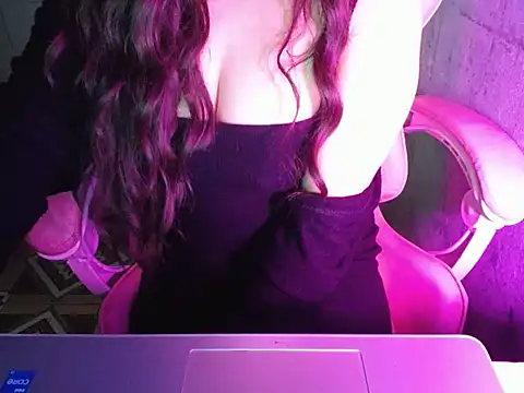 ahoa Tk online show from 12/16/25, 01:43