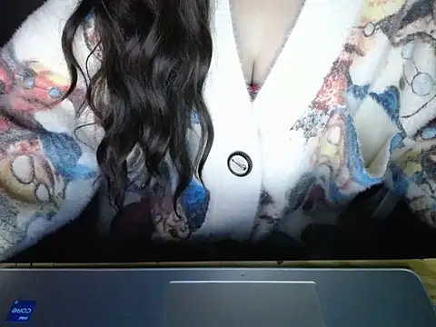 ahoa Tk online show from 12/05/25, 04:16