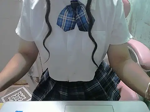 Snapshot of ahoa_Tk chatting on 07/11/26, 06:13 ahoa Tk online show from 07/11/26, 06:13