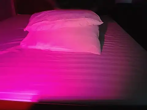 ahoa Tk online show from 10/20/25, 05:20