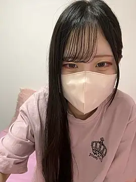 Snapshot of noa_uxu chatting on 09/29/25, 01:12 noa uxu online show from 09/29/25, 01:12