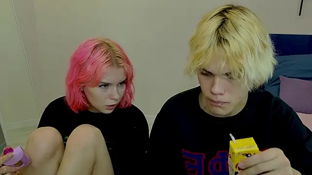 Bonnie And C1yde online show from 10/22/25, 05:12