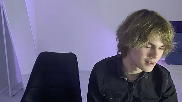 Bonnie And C1yde online show from 11/29/25, 05:24