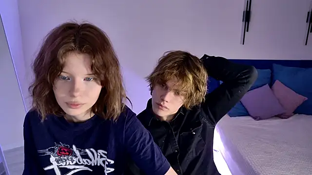 Bonnie And C1yde online show from 11/30/25, 05:03