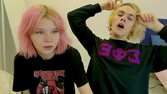 Bonnie And C1yde online show from 11/05/25, 05:05