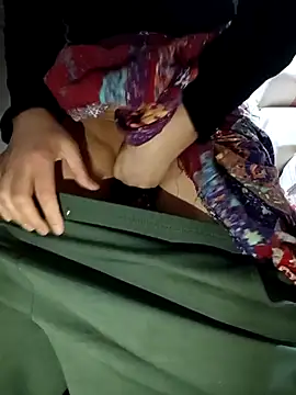 ezgi2545 online show from 02/16/26, 07:56