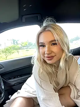 Kiss Avrora  online show from 09/18/25, 04:15