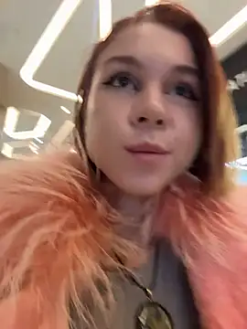 Snapshot of RosieSecret chatting on 11/03/25, 08:07 RosieSecret online show from 11/03/25, 08:07