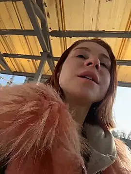 Snapshot of RosieSecret chatting on 11/18/25, 08:06 RosieSecret online show from 11/18/25, 08:06