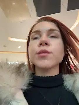 Snapshot of RosieSecret chatting on 11/13/25, 08:07 RosieSecret online show from 11/13/25, 08:07