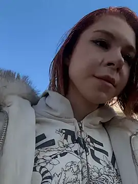 Snapshot of RosieSecret chatting on 11/27/25, 08:04 RosieSecret online show from 11/27/25, 08:04