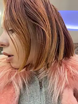 Snapshot of RosieSecret chatting on 11/10/25, 08:08 RosieSecret online show from 11/10/25, 08:08