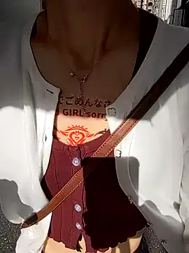 Snapshot of pink-mai chatting on 09/22/25, 11:44 pink-mai online show from 09/22/25, 11:44