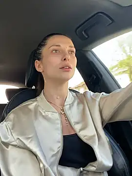 EllyLynn online show from 04/08/26, 09:44