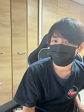 jiji9253 online show from 07/18/26, 04:54