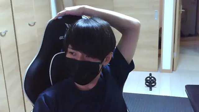 jiji9253 online show from 07/09/26, 12:15