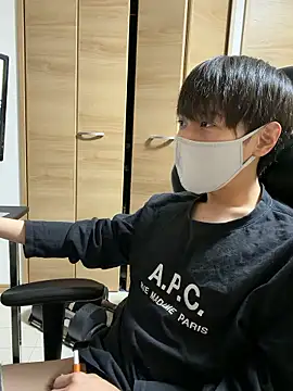 jiji9253 online show from 04/02/26, 01:40