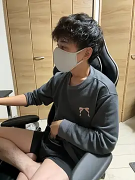 jiji9253 online show from 11/28/25, 11:21