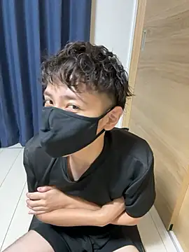 jiji9253 online show from 10/10/25, 12:28