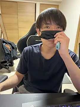 jiji9253 online show from 05/13/26, 12:23
